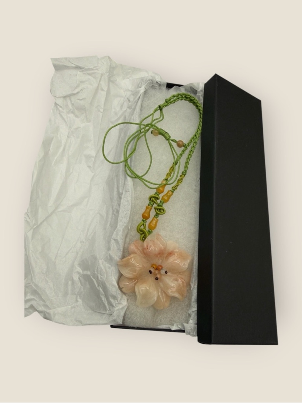 Vintage Floral Pendant Necklace Peach Jade Macrame Necklace 14”-26” - Picture 7 of 10